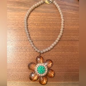 ❌SOLD❌ Lenora Dame Acrylic Garnet Flower Pendant Green Beaded Statement Necklace